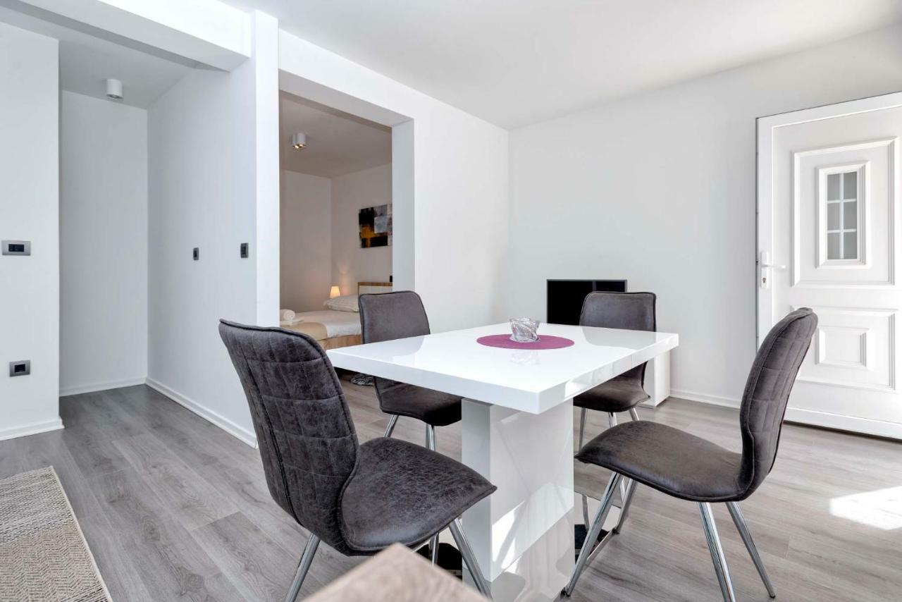 Apartma Sego